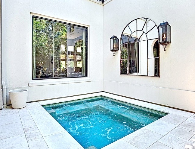 Traditional Pool in Houston